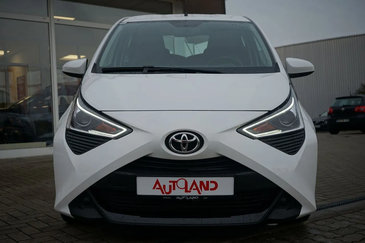 Toyota Aygo 1.0 Bluetooth...  Image 5