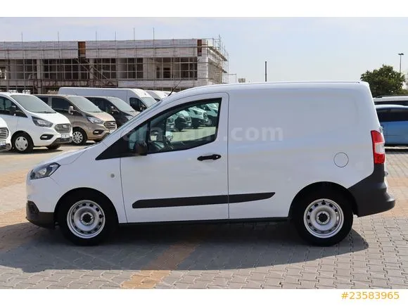 Ford Transit Courier 1.5 TDCi Trend Image 2